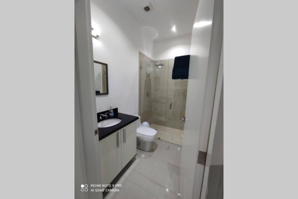 Condominio Torre Eme Frente Al Malecon Vista A La Ciudad Con Alberca Y Algo Al Mar Gimnacio Масатлан Экстерьер фото